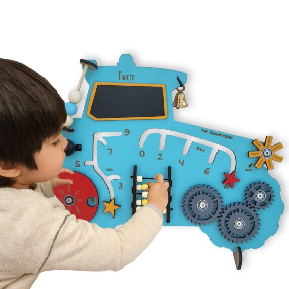 Tracto Busy Board